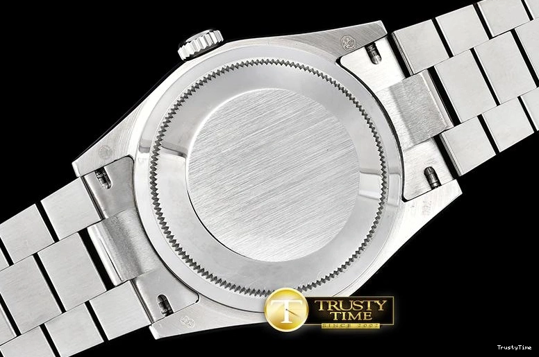 0418 RDD0214D – DayDate 36mm Elegant 683